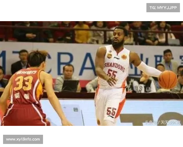 高诗岩与鲍威尔球权分配成山东男篮战术关键
